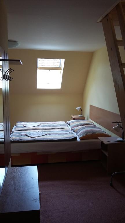 Penzion Skalicek Kunzak Room photo